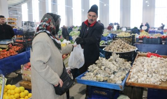Pazarlarda Alıcıların Tercihi Yerli Ürünler