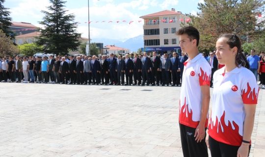 Erzincan´da 19 Mayıs Gençlik Ve Spor Bayramı Kutlandı