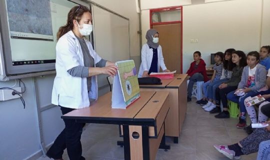 Vatandaşlar KKKA Hastalığına Karşı Bilgilendiriliyor