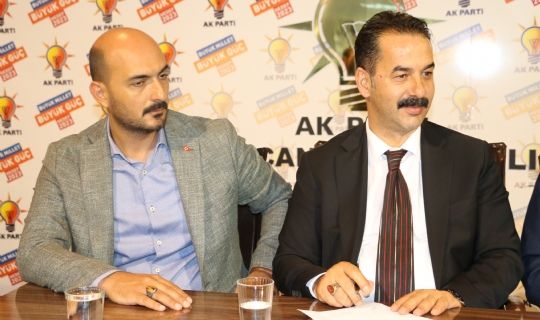Anne, İnsanın Duygularını Şekillendiren En Önemli Rol Modeldir