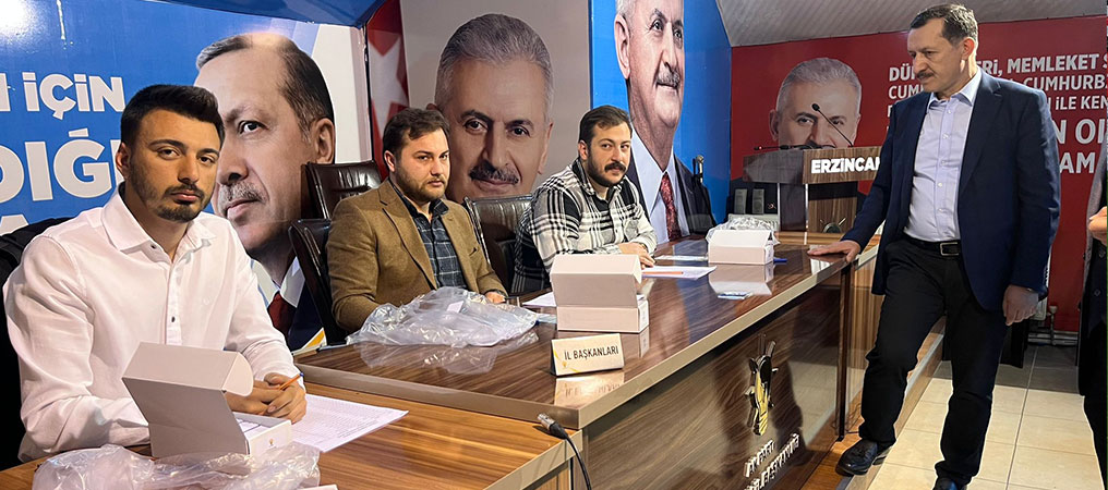 AK Parti’de Temayül Yoklaması Yapıldı 