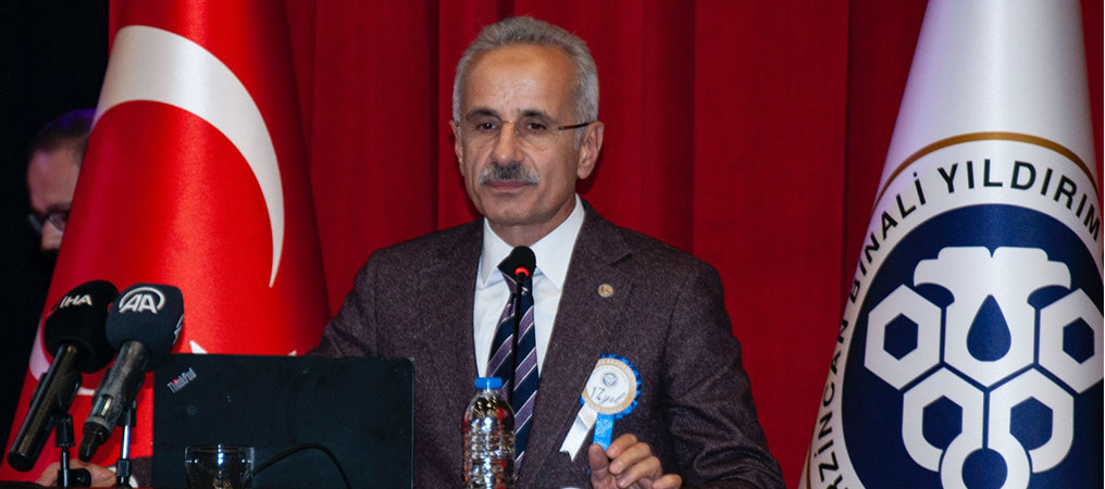 Bakan Uraloğlu Erzincan’dan Öğrencilere Verilecek 10 GB İnternetin Tarihini Açıkladı