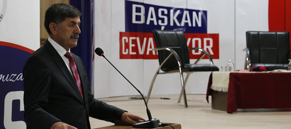 Başkan Aksun Mahalle Sakinlerinin İsteklerini Dinliyor 