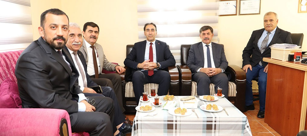 Başkan Aksun Muhtarları Ziyaret Etti