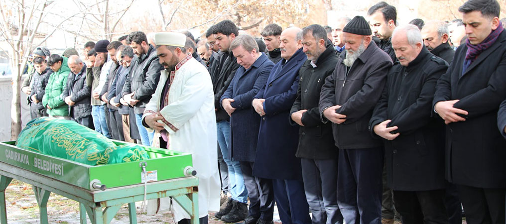 Belediye Başkanı İshak Birol, Son Yolculuğuna Uğurlandı