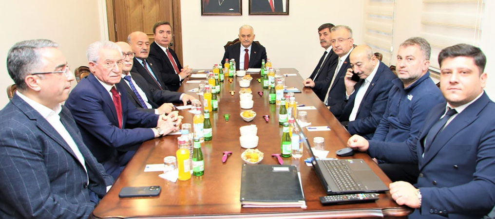 Binali Yıldırım’ın Başkanlığında EBYÜ Vakfı Yönetim Kurulu Toplantısı Gerçekleştirildi