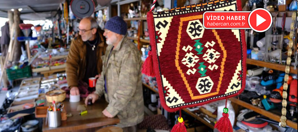 Bir Zamanların Popüler Ürünleriydi; Artık Şark Köşelerini Süslüyor