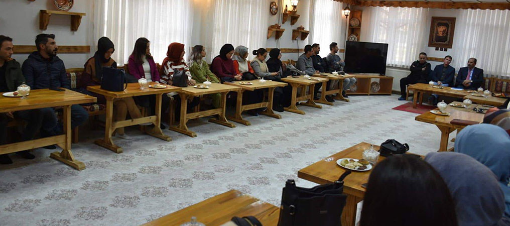 Biz Bize Öğretmen Buluşmaları Projesi Kapsamında Toplantı Gerçekleştirildi