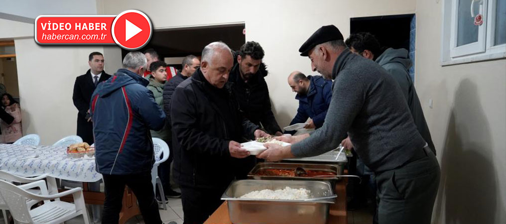 Bu köyde yoldan geçenlere iftar geleneği 16 yıldır sürüyor