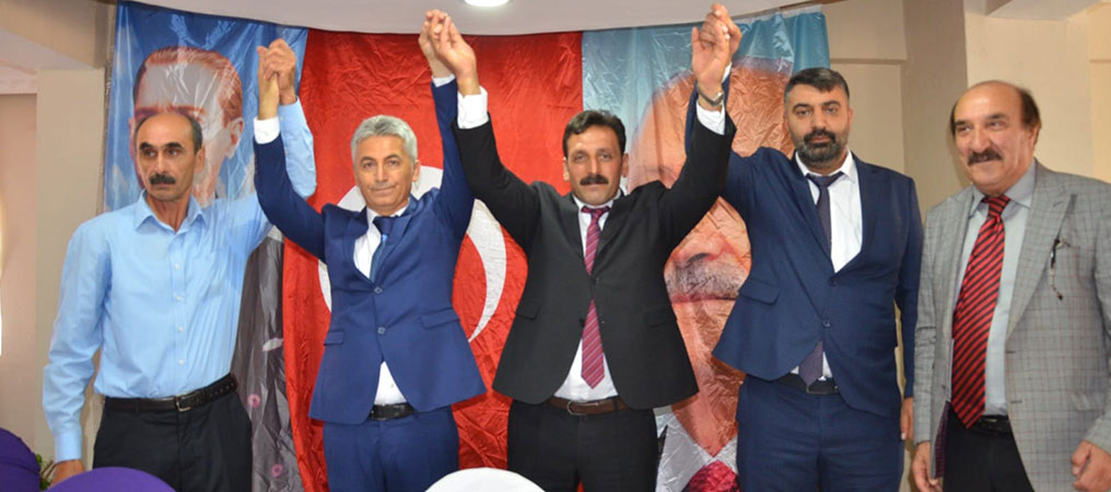 CHP Erzincan’da Merkez ve İlçe Kongrelerini Tamamladı