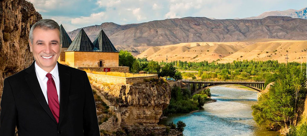 Cevdet Bayram, “Ayırmadan Ayrışmadan KEMAH için Canla Başla” Çalışacağız
