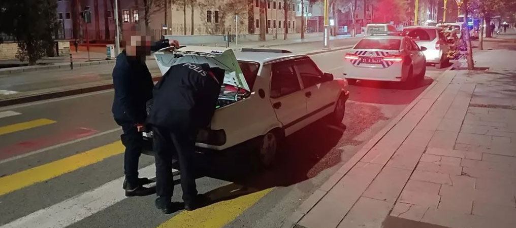 Çeşitli Suçlardan Aranması Bulunan 5 Kişi Yakalandı
