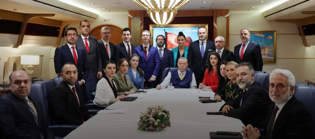 Cumhurbaşkanı Erdoğan, BAE ve Mısır Dönüşünde Uçakta İliç’teki Maden Ocağı Hakkında Konuştu
