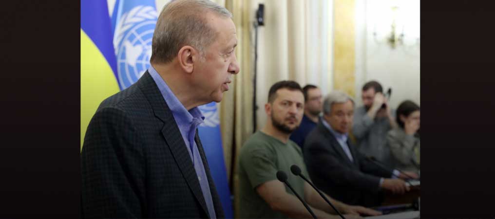 Cumhurbaşkanı Erdoğan, Zelenskiy ve Guterres,  Lviv'de  basın toplantısı düzenledi