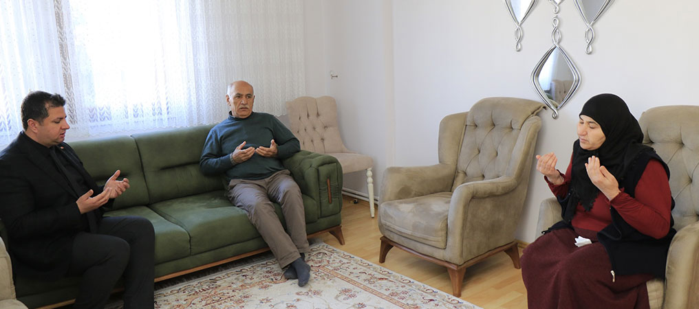 Demirciden Şehit Ailesine Ziyaret