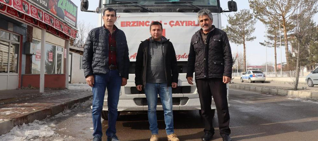 Deprem Bölgesine Yonca Balyası Desteği