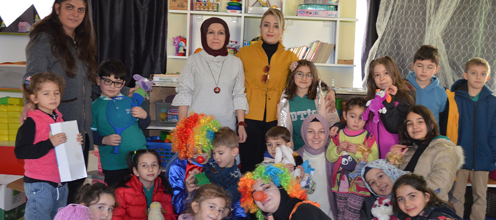 Değerlerimizle Mutluyuz, Paylaştıkça Umutluyuz
