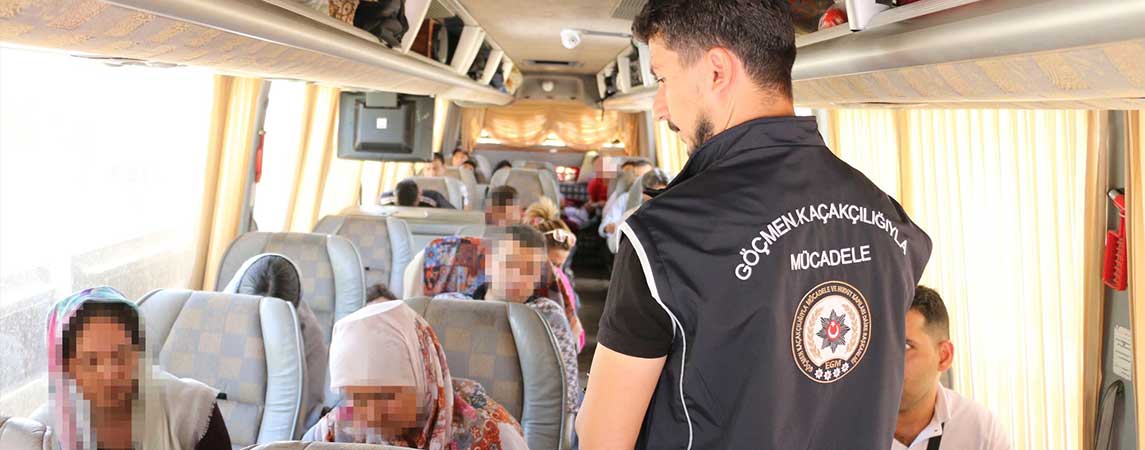 Düzensiz Göçle Mücadele Sürüyor