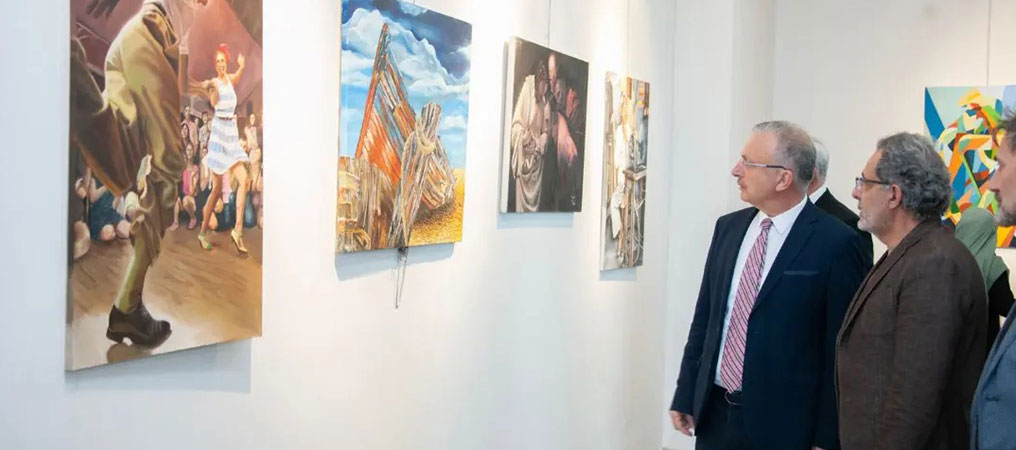 EBYÜ’de Dünya Sanat Günü Karma Resim Sergisi Düzenlendi
