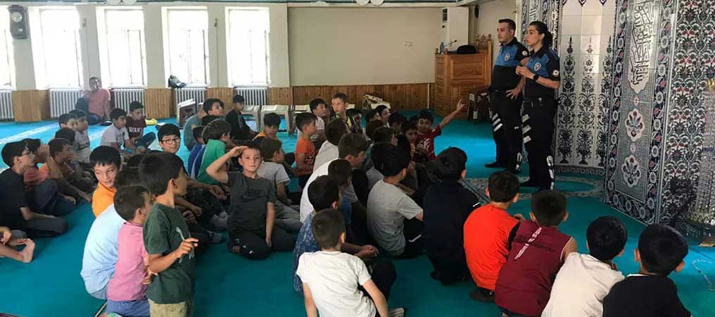 Emniyet, Kur’an Kursu Öğrencilerine Yönelik Güvenlik Konularına Dikkat Çekti