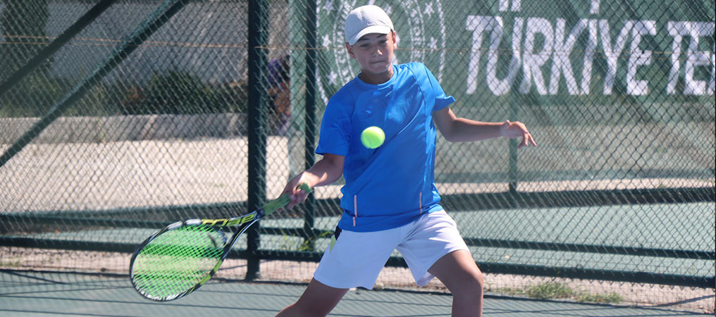 Ergan Cup Tenis Turnuvası Erzincan’da Başladı