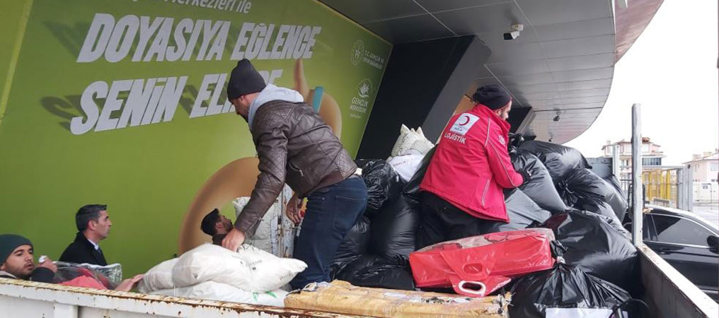 Erzincan’dan Deprem Bölgesine Yardım Kampanyası