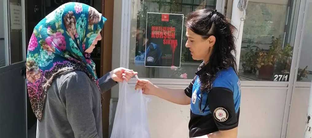 Erzincan Emniyeti İhtiyaç Sahibi Ailelere Kurban Eti Dağıttı