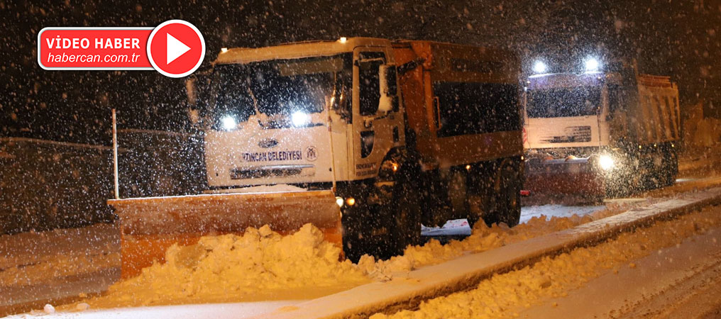 Erzincan Güne Karla Uyandı