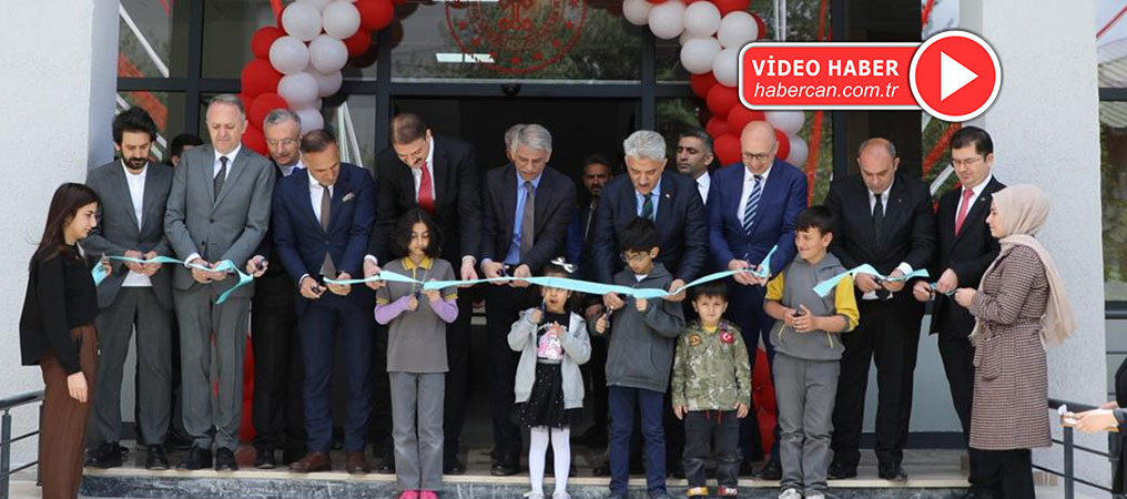 Erzincan Müzesi'nin ve Erzincan İl Halk Kütüphanesi'nin Açılışı Gerçekleştirildi
