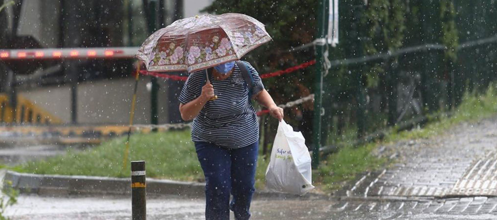 Erzincan’da Alçak Kesimlerde Yağmur, Yüksek Kesimlerde Kar Etkili Oldu