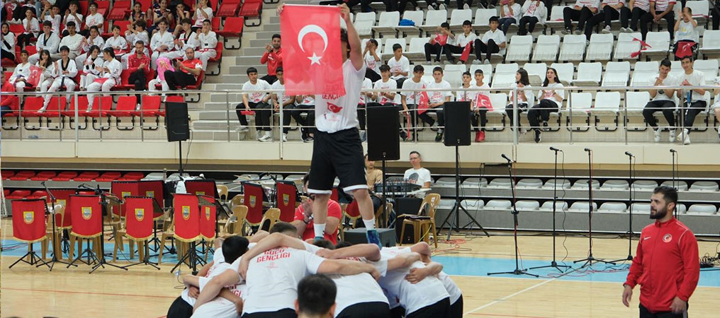 Erzincan’da 19 Mayıs Coşkuyla Kutlandı