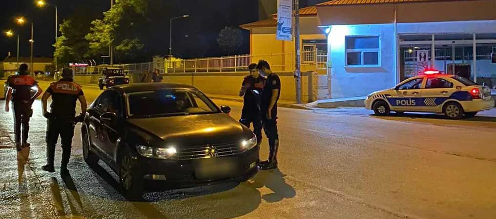 Erzincan’da Çeşitli Suçlardan Aranması Olan 61 Kişi Yakalandı