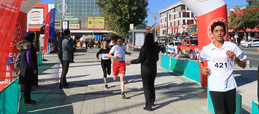 Erzincan’da Cumhuriyet Koşusu Yapıldı