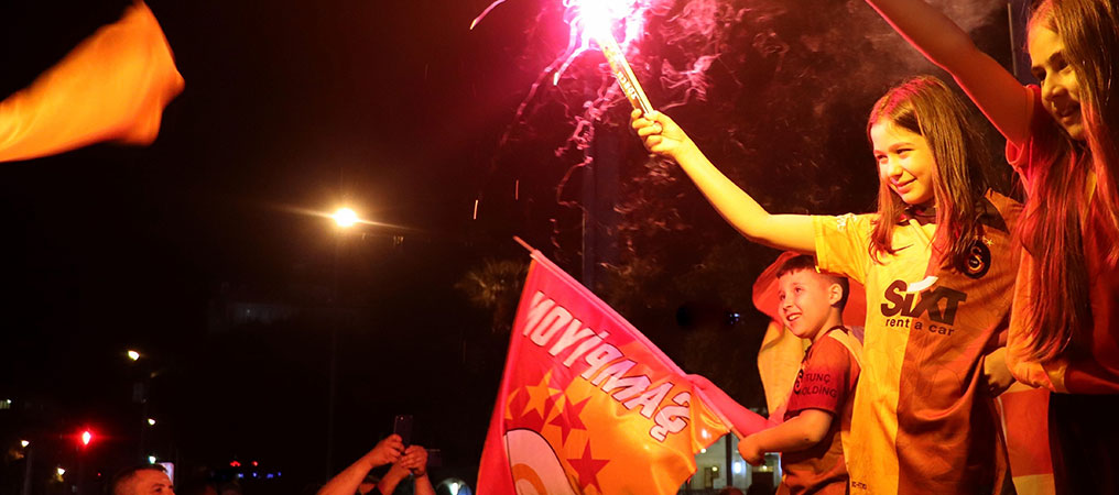 Erzincan’da Galatasaray’ın Şampiyonluk Coşkusu