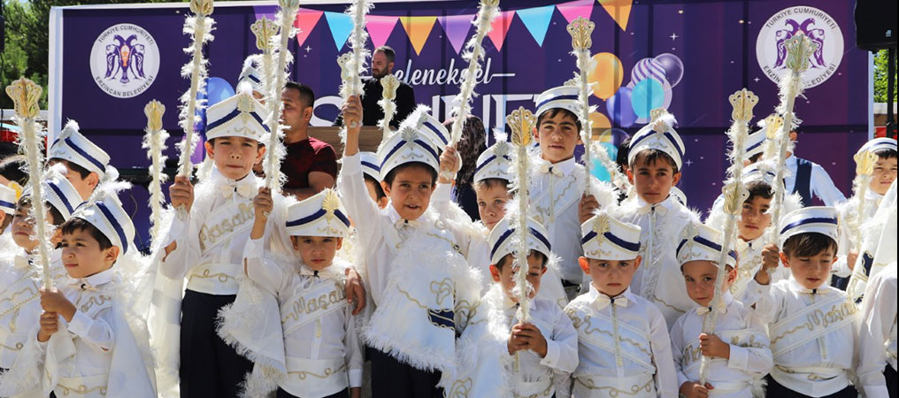Erzincan’da Geleneksel Toplu Sünnet Şöleni Kayıtları Başladı