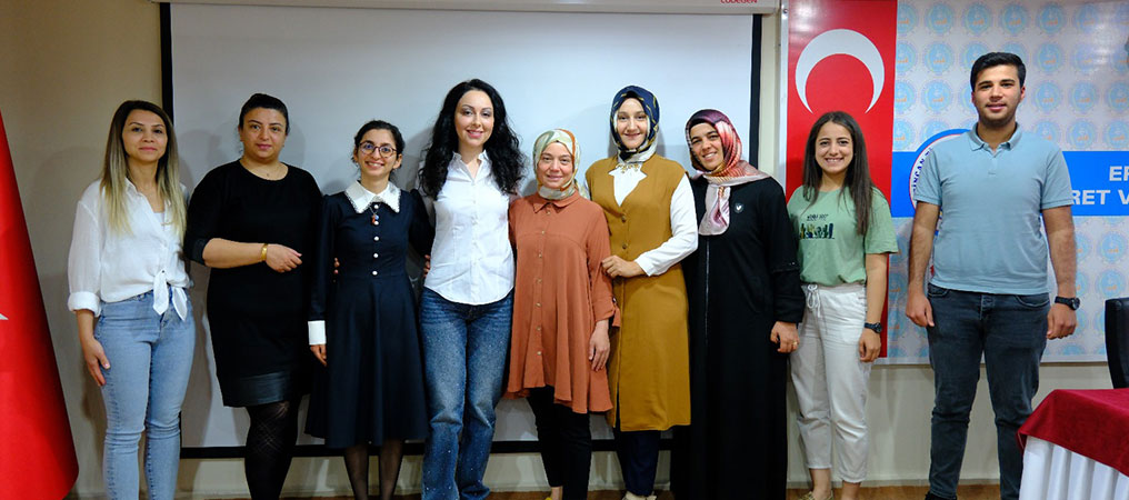 Erzincan'da Kadın Girişimcilere Sorun Çözme Becerisi Eğitimi Verildi