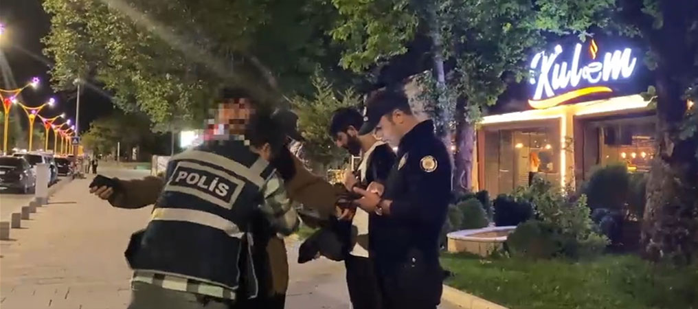 Erzincan’da Toplam 18 Yıl Hapis Cezası Bulunan 15 Aranan Şahıs Yakalandı