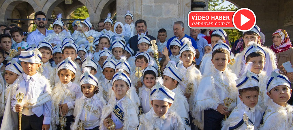 Erzincan’da Toplu Sünnet Şöleni: 130 Çocuk Sünnet Oldu
