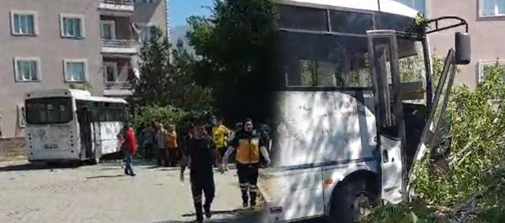 Erzincan’da Trafik Kazası: 2 Yaralı