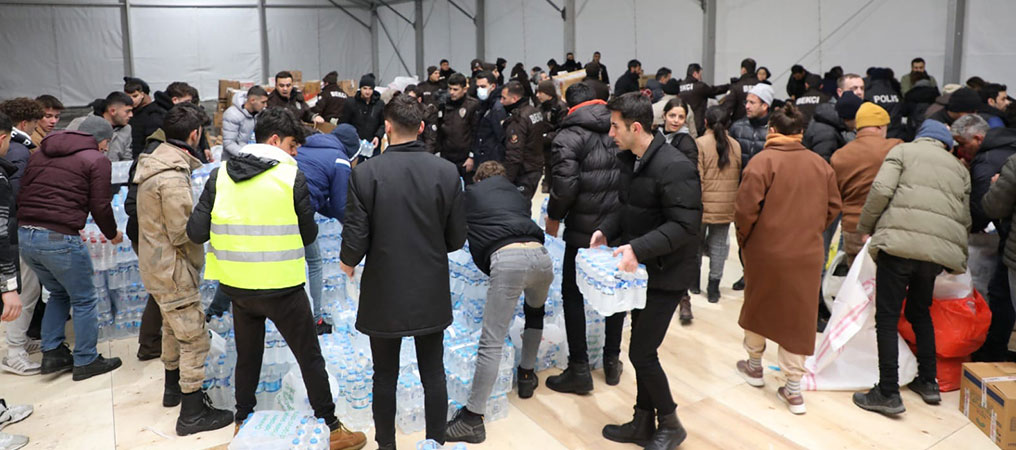 Erzincan’da Yardım Faaliyetleri Aralıksız Sürüyor