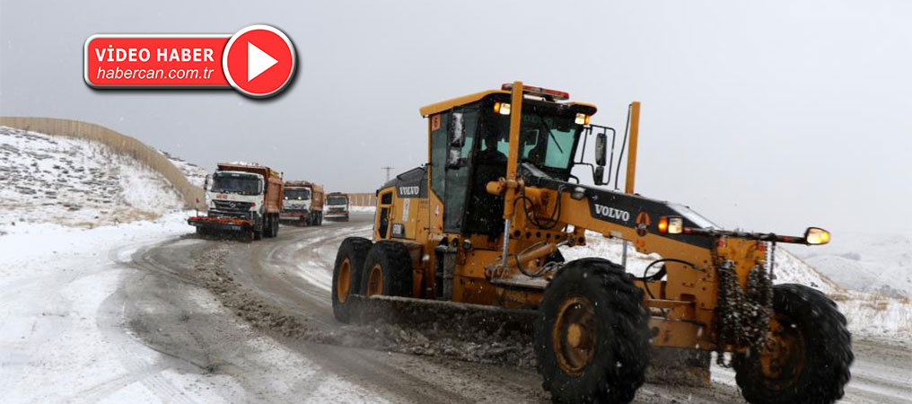 Erzincan’da Yüksek Kesimlerde Kar Etkili Oldu