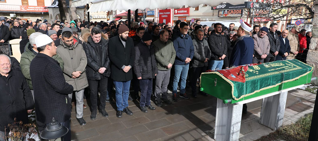 Erzincan İl Tarım ve Orman Müdürü Şahin’in Annesi Son Yolculuğuna Uğurlandı
