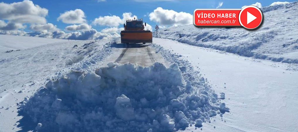 Erzincan’ın Yüksek Kesimleri Beyaza Büründü