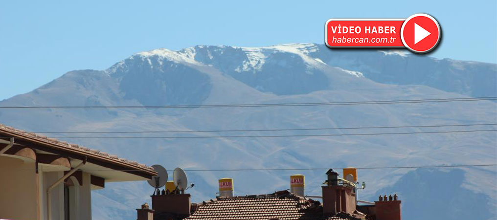 Erzincan’ın Yüksek Kesimlerine Kar Yağdı