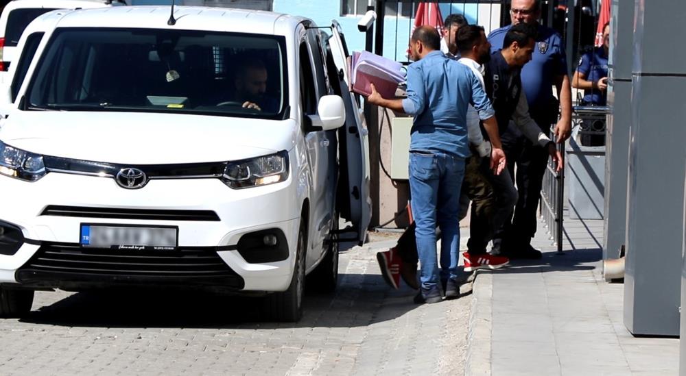 Eşini 22 Bıçak Darbesiyle Öldüren Sanığa Ağırlaştırılmış Müebbet Hapis Cezası
