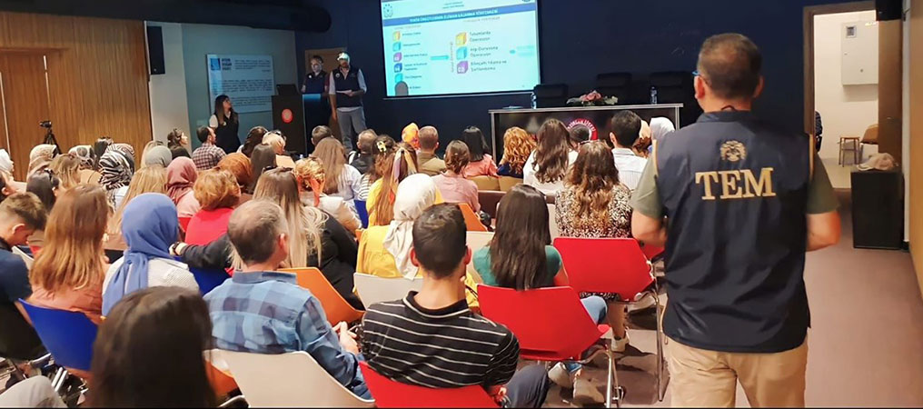 'Gençlik Sizin Eseriniz’ Projesi Kapsamında Bilgilendirme Yapıldı