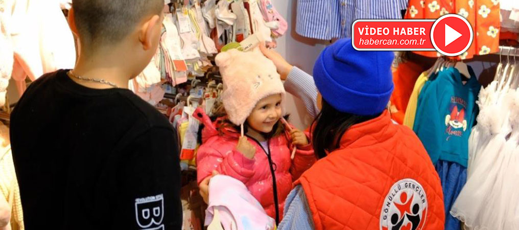 Gönüllü Gençlerden Afetzede Çocuklara Yardım Eli