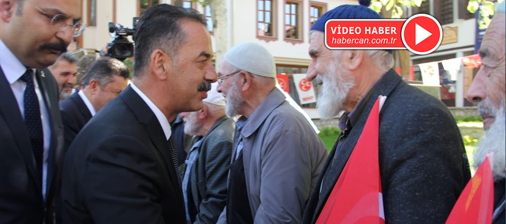 Hak İle Batılın Ayrımını Yapmalıyız