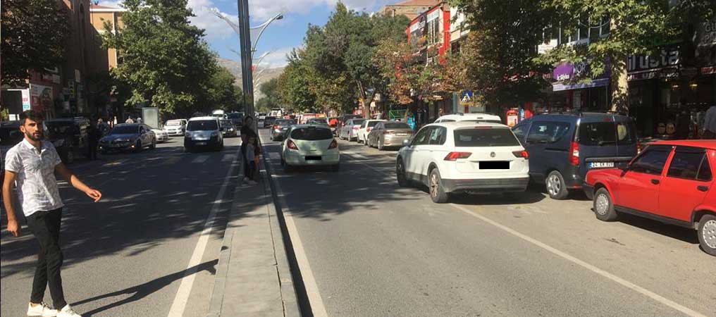 Her Yerde Aynı Sorun