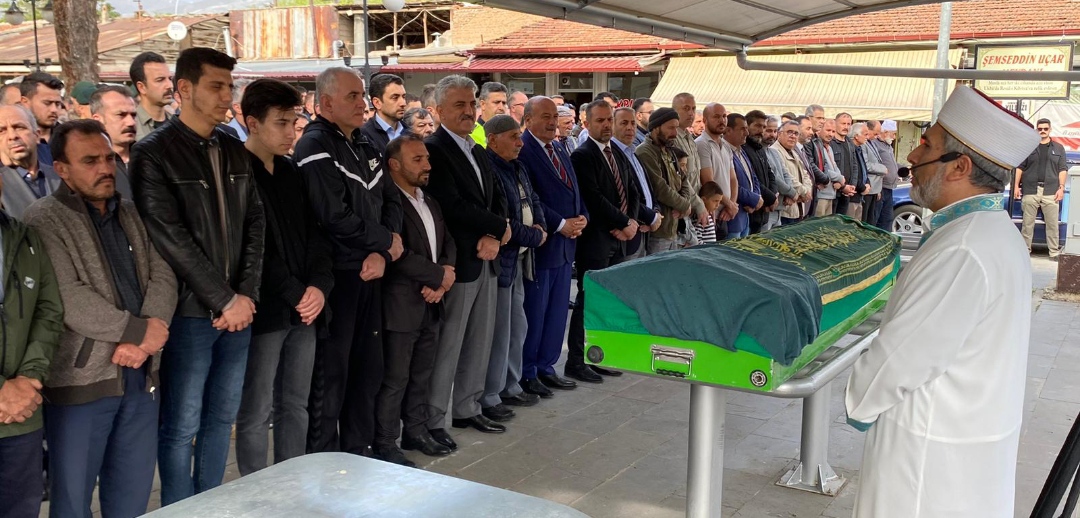 Şehit annesi son yolculuğuna uğurlandı
